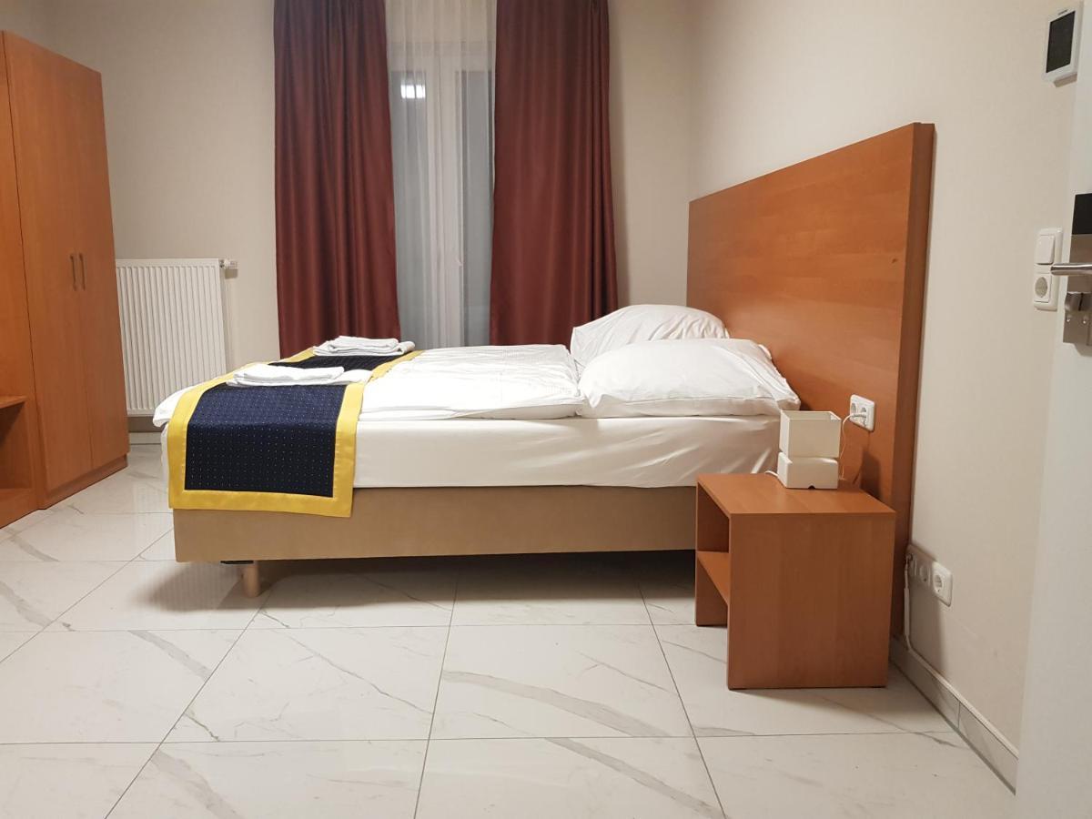 Hotel Emiliana Am Bahnhof Frankfurt am Main Eksteriør billede